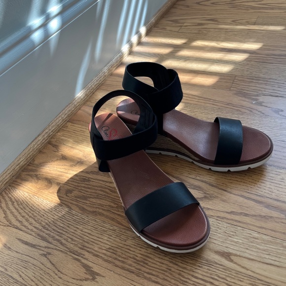 AMORE- wedge heel sandals - Picture 2 of 2